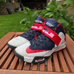 NIKE Zoom Soldier 6 “USA” Men’s 9.5